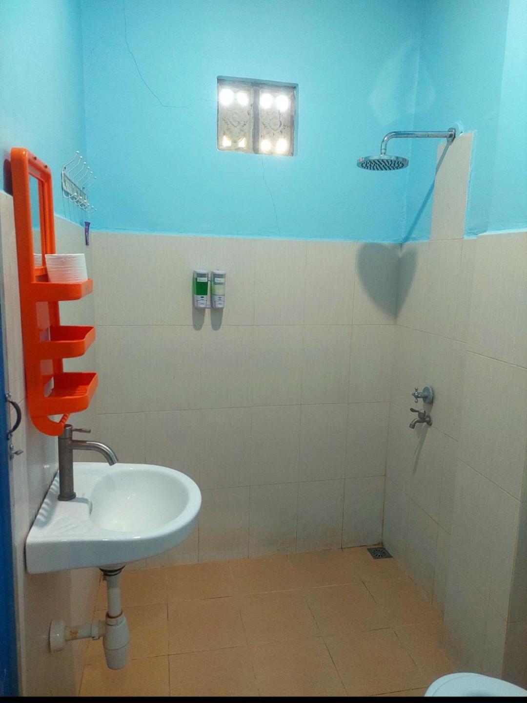 D'Ru Guest House Labuan Bajo Exterior foto